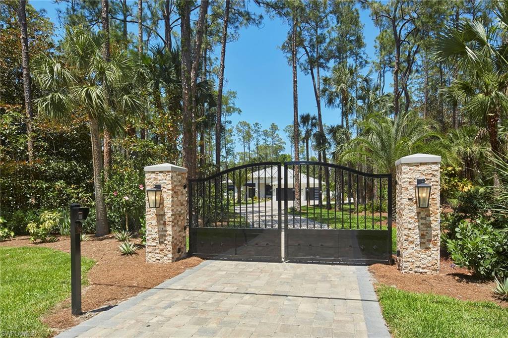 LOGAN WOODS - Residential