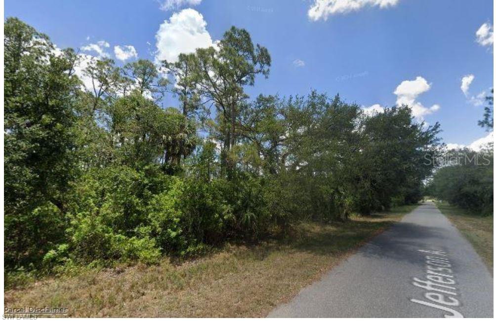 LEHIGH ACRES - Land