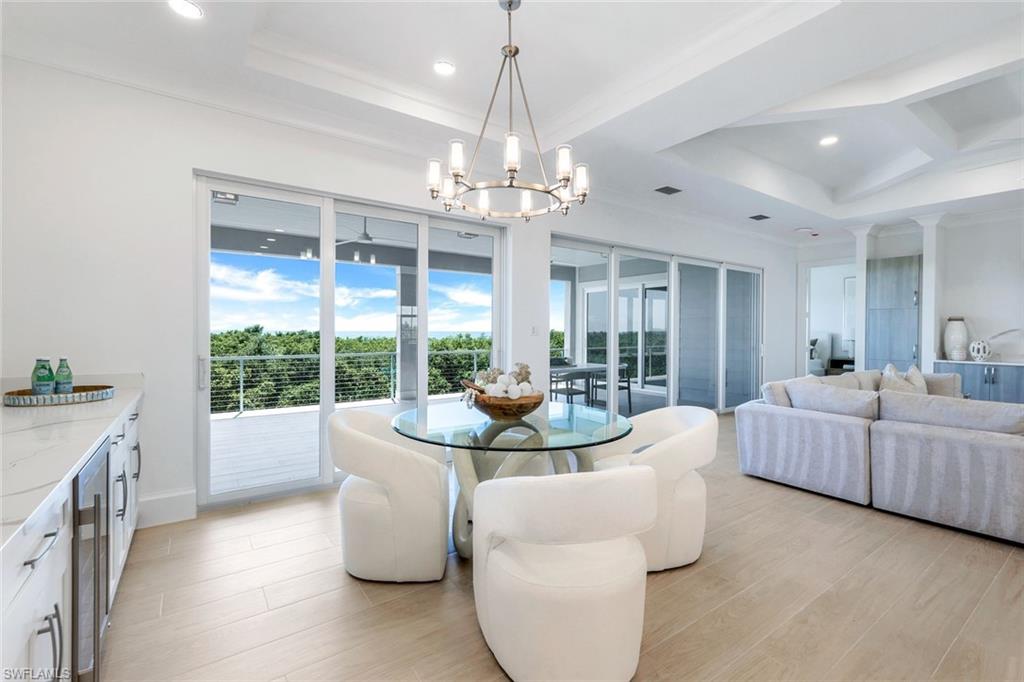 HIDEAWAY BEACH - Residential