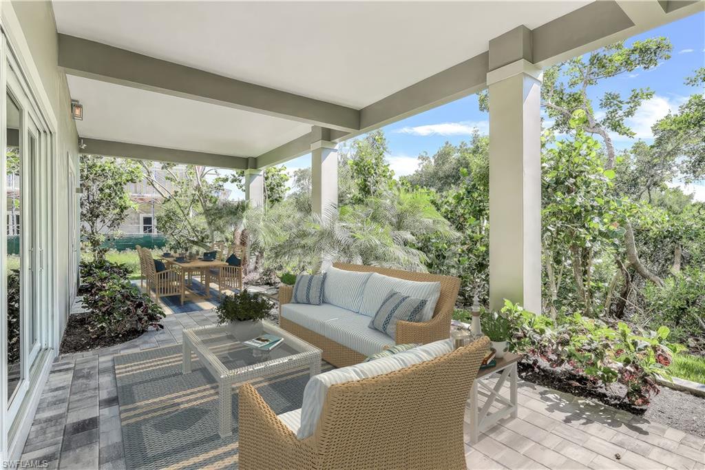 HIDEAWAY BEACH - Residential