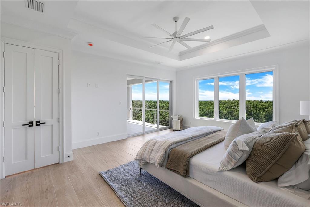 HIDEAWAY BEACH - Residential