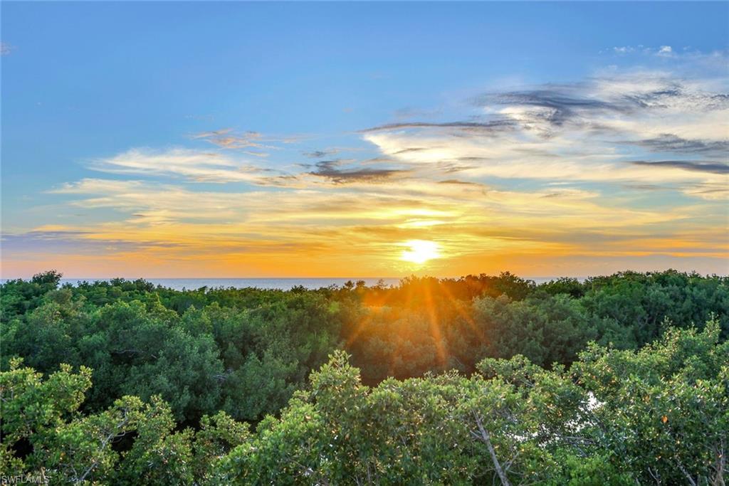 HIDEAWAY BEACH - Residential