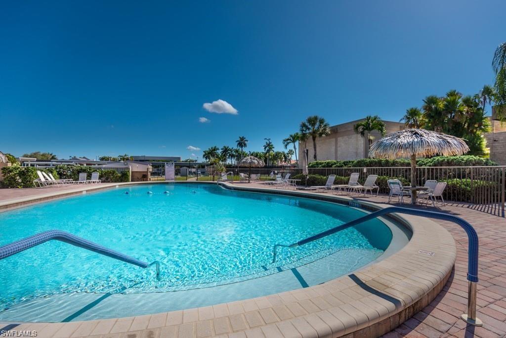 SEVEN LAKES - Residential Lease