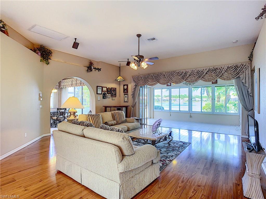 HERONS GLEN - Residential