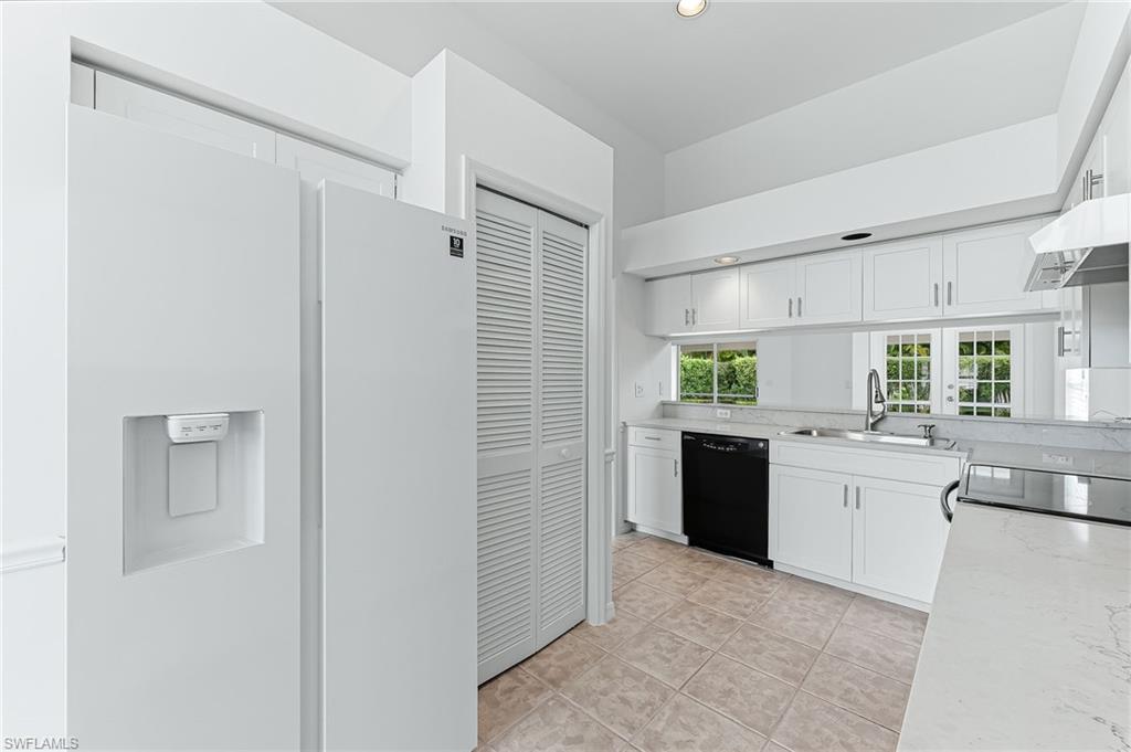 BERKSHIRE LAKES - Residential