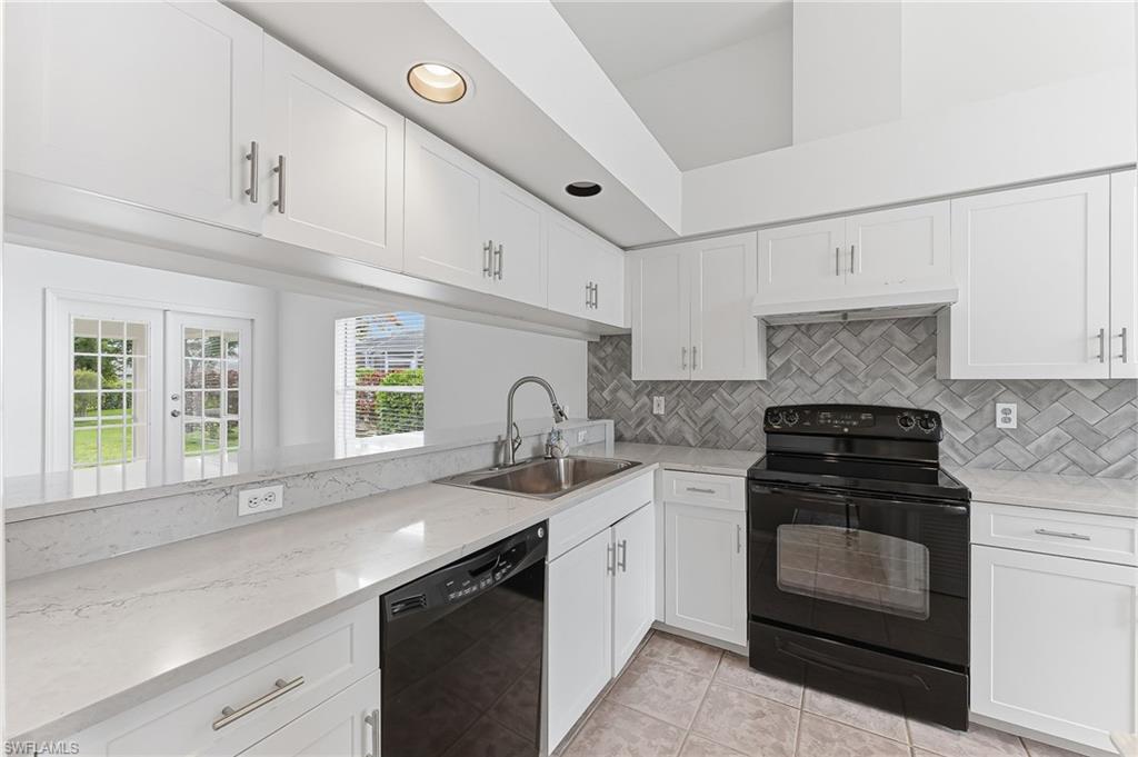 BERKSHIRE LAKES - Residential
