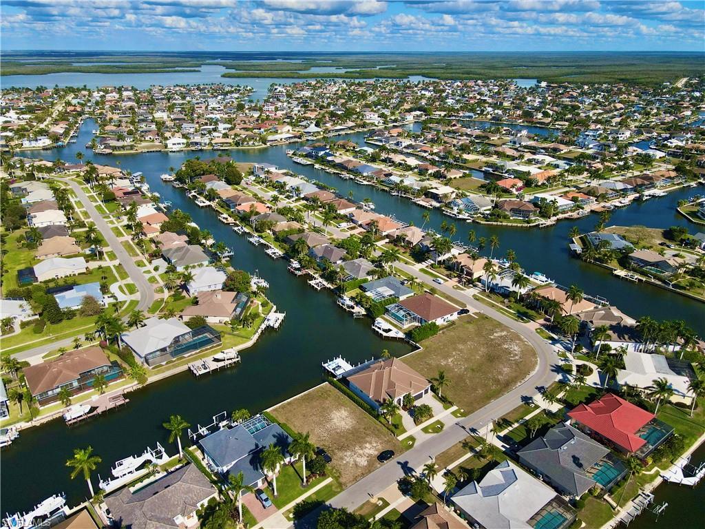 MARCO ISLAND - Land
