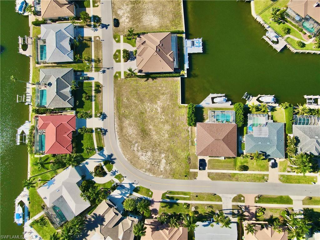 MARCO ISLAND - Land