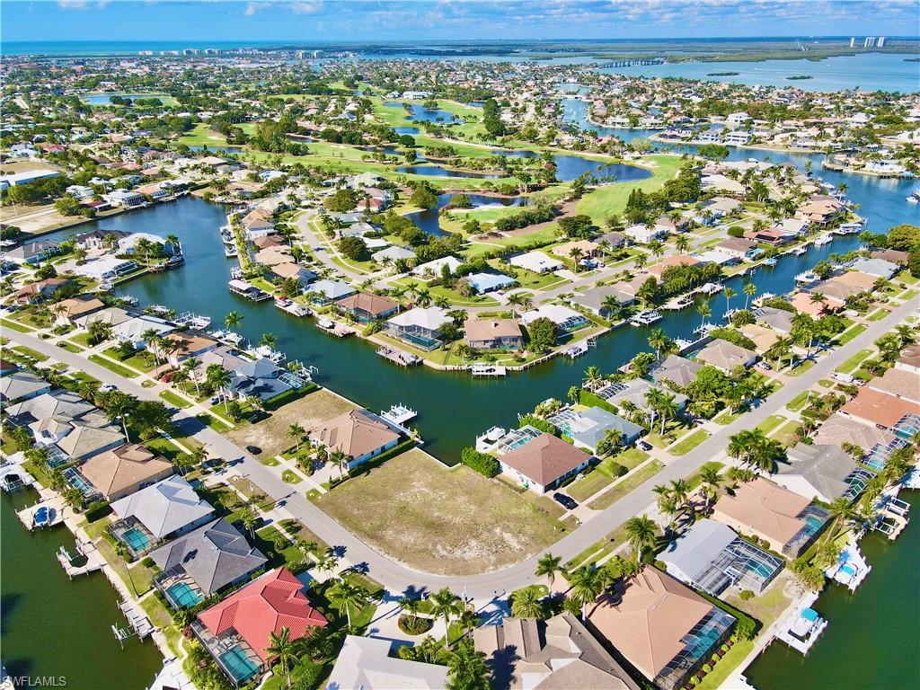 MARCO ISLAND - Land
