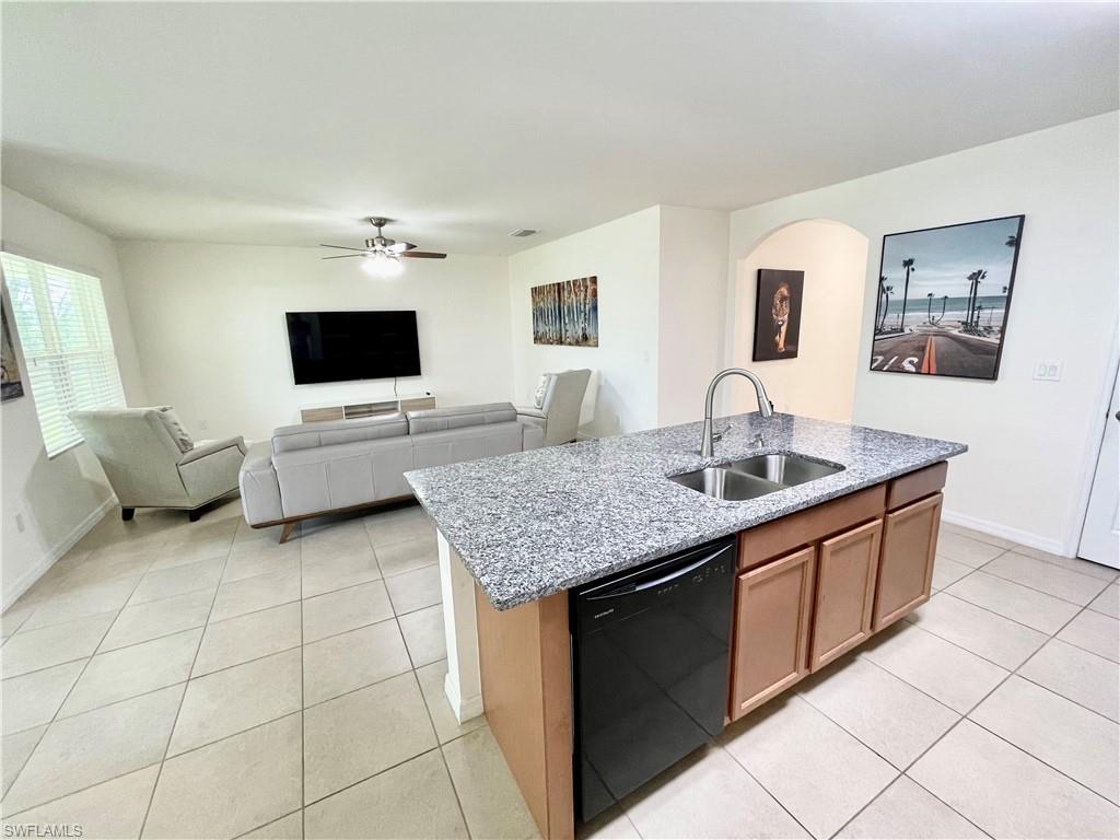CAPE CORAL - Residential Lease
