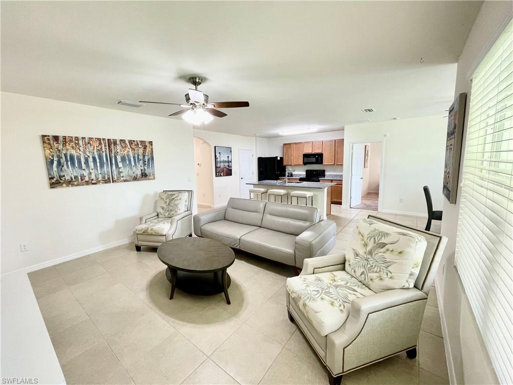 CAPE CORAL - Residential Lease