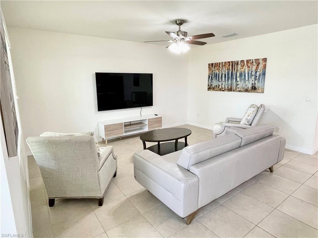 CAPE CORAL - Residential Lease