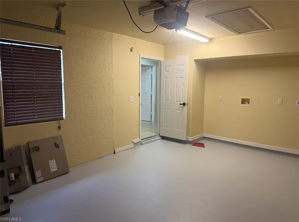 LEHIGH ESTATES - Residential Income