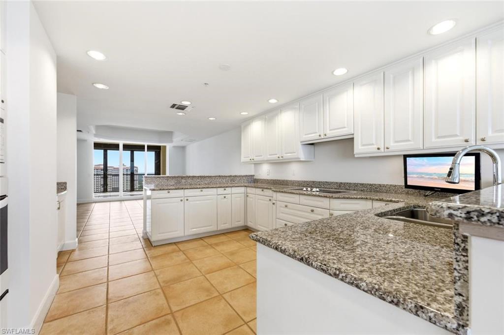 REMINGTON AT BAY COLONY - Residential