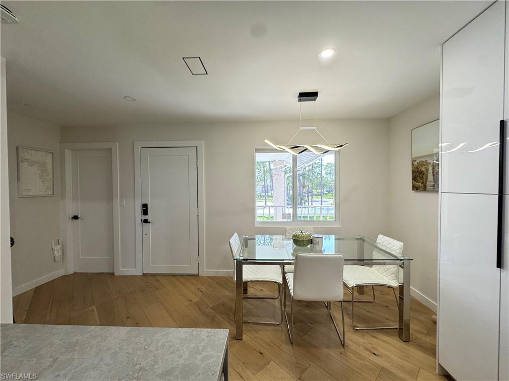 ST REGIS CLUB - Residential Lease