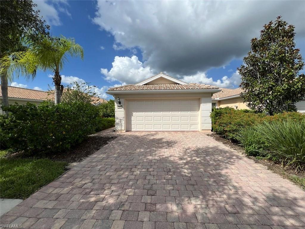 VERONA WALK - Residential Lease