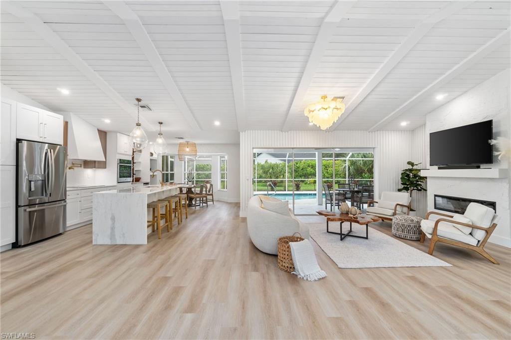 QUAIL CROSSING - Residential