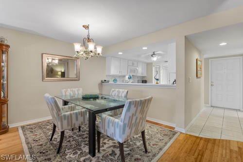 COUNTRY HOLLOW - Residential