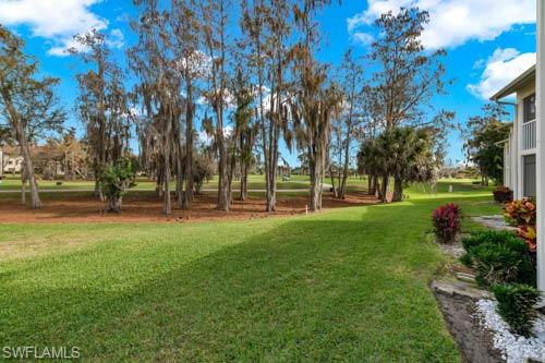 COUNTRY HOLLOW - Residential