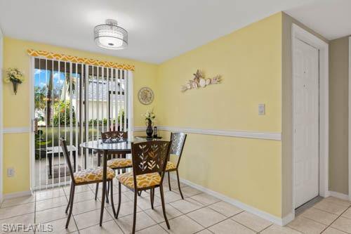 COUNTRY HOLLOW - Residential
