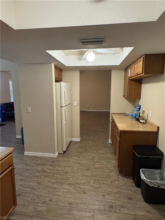 PAR SIDE CONDOMINIUM - Residential