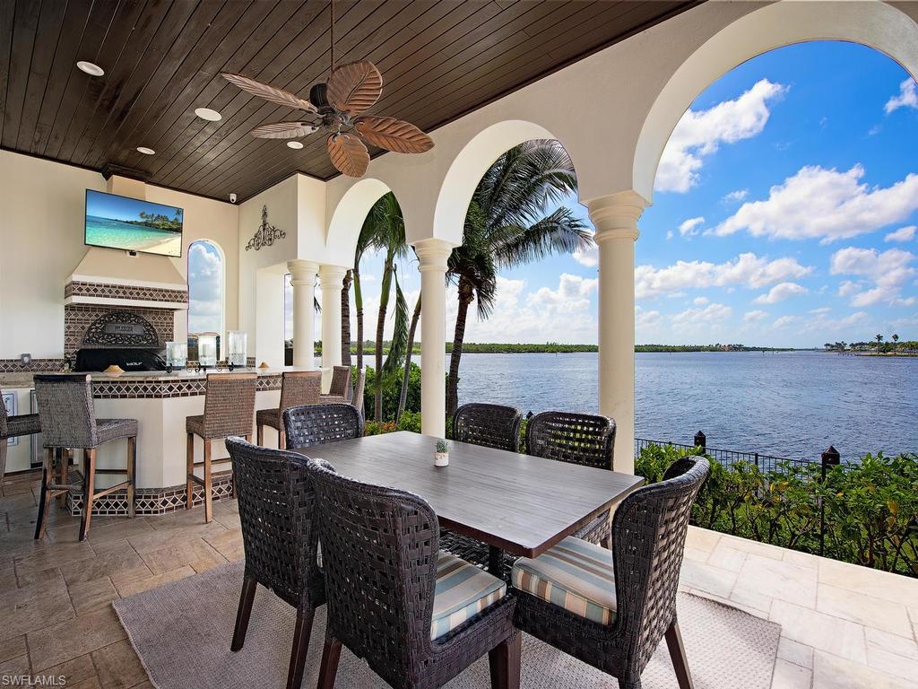 ROYAL HARBOR - Residential