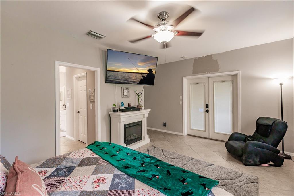 BONITA SPRINGS - Residential