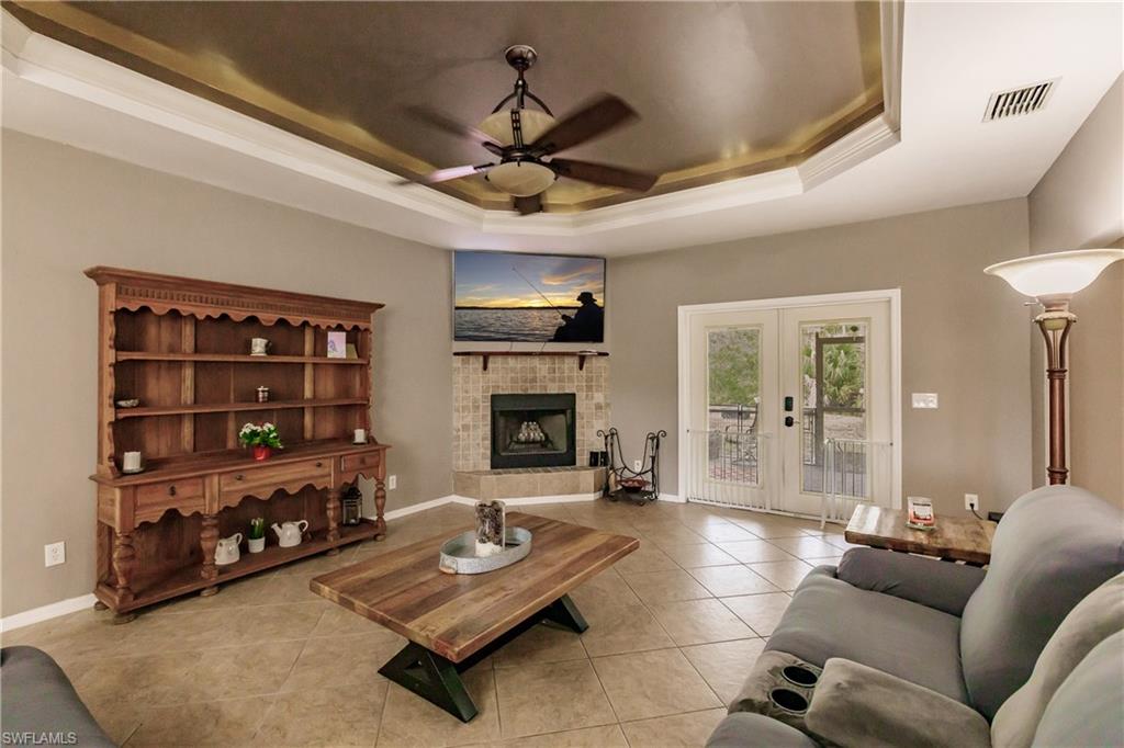 BONITA SPRINGS - Residential