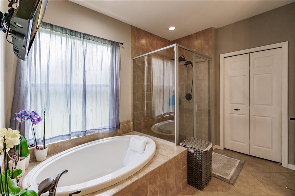 BONITA SPRINGS - Residential