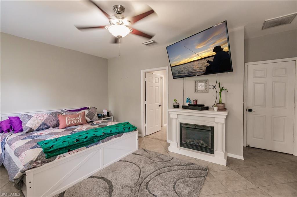 BONITA SPRINGS - Residential