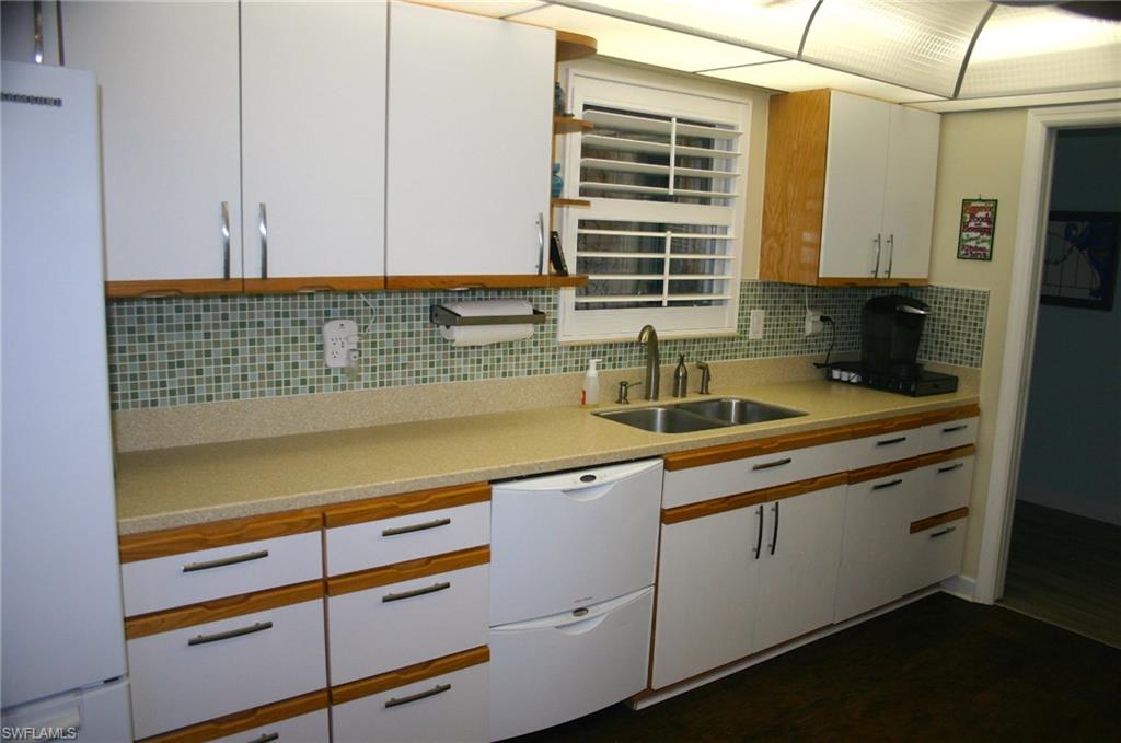 WHISKEY CREEK VILLAGE GREEN - Residential