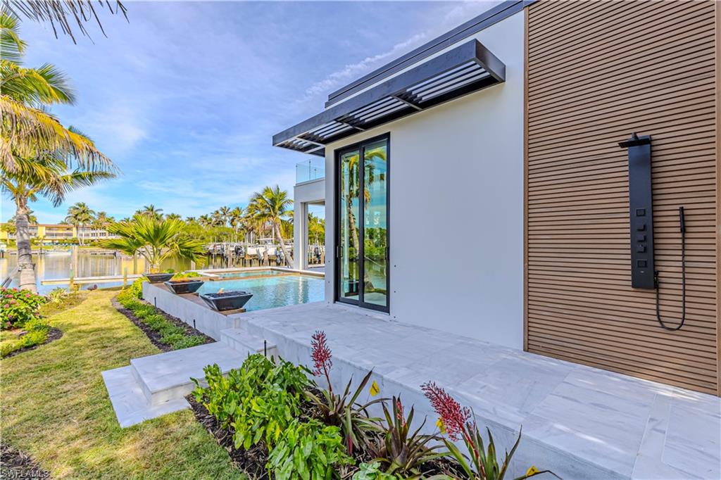 OYSTER BAY - Residential Lease