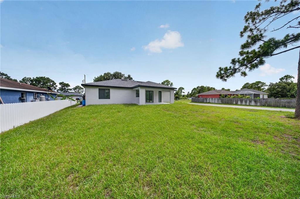 LEHIGH ACRES - Residential