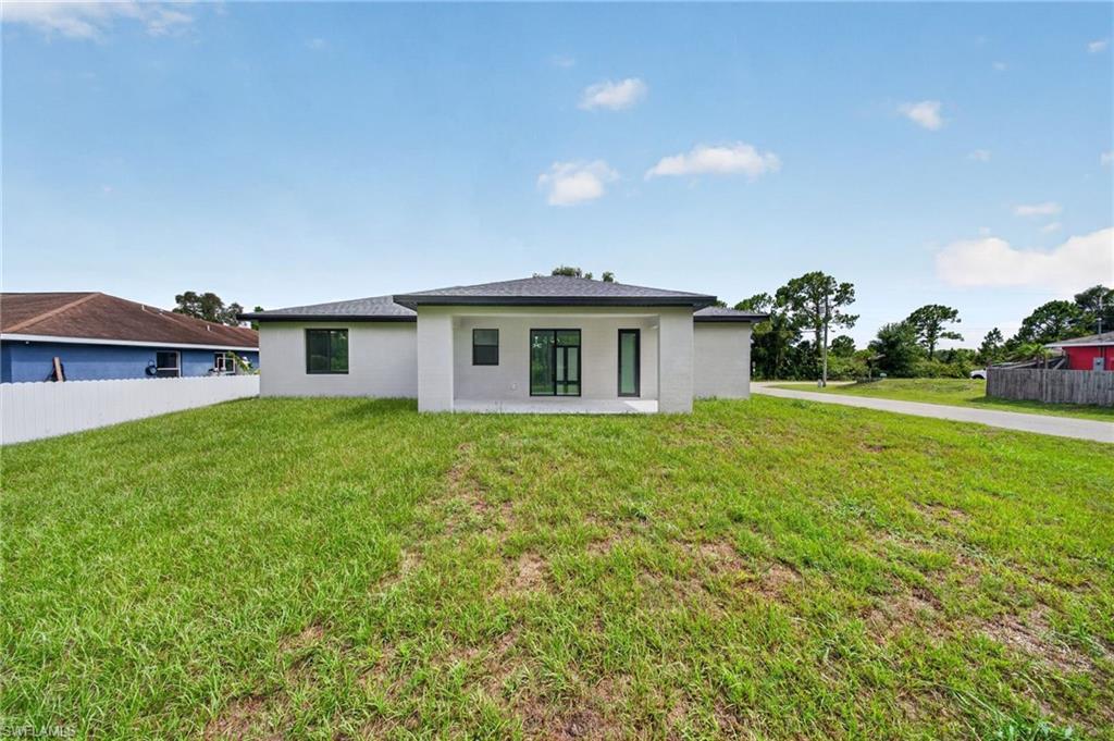 LEHIGH ACRES - Residential