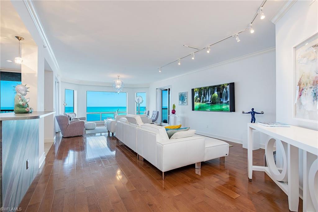 BILTMORE AT BAY COLONY - Residential