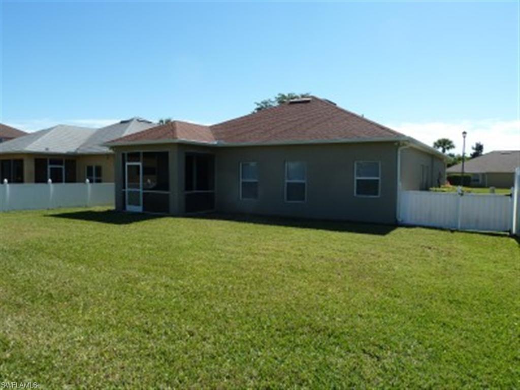 CALUSA PALMS - Residential