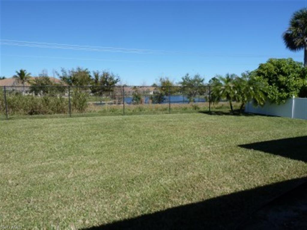 CALUSA PALMS - Residential