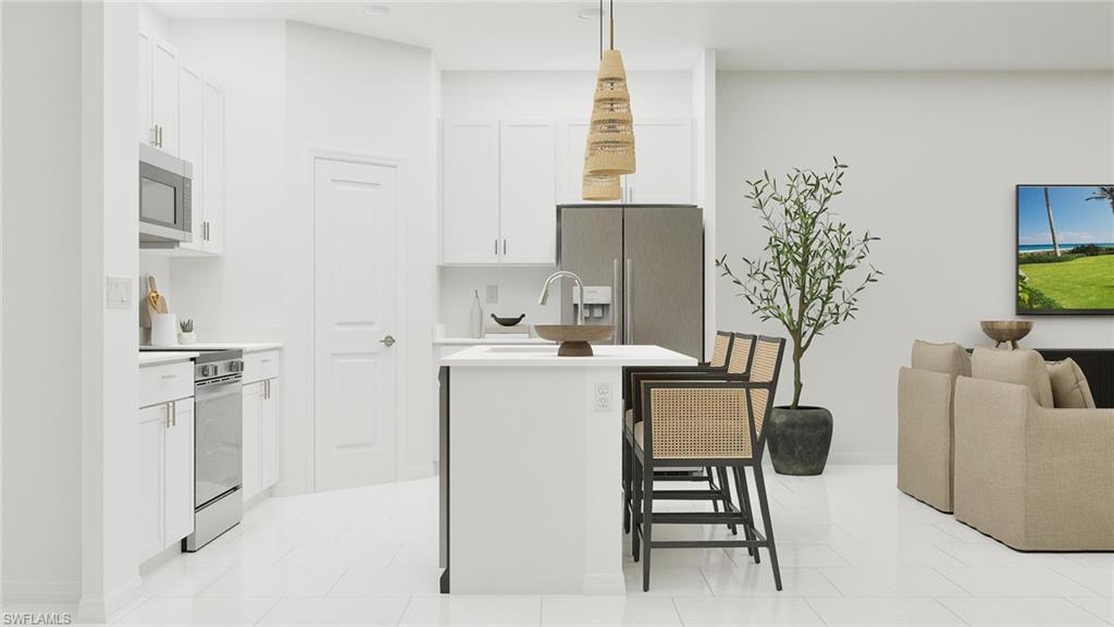 HAMPTON LAKES - Residential