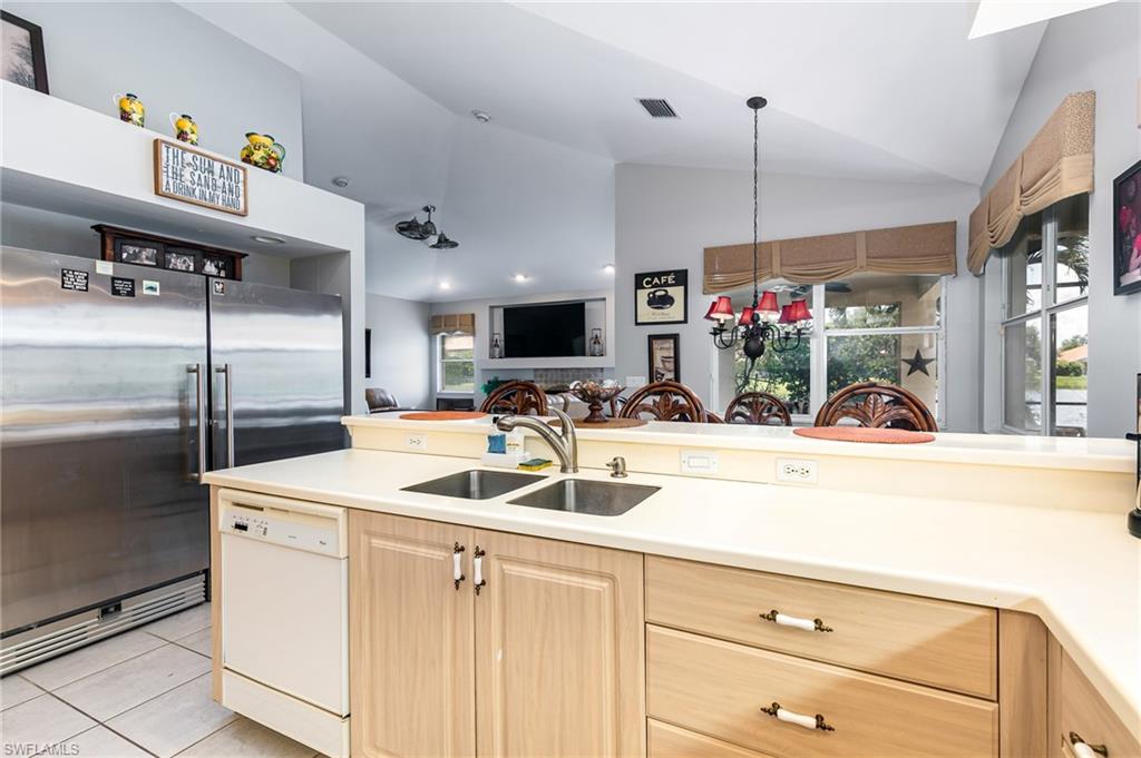 MONTEREY - Residential