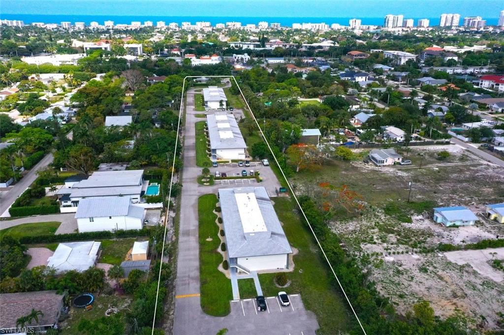 NAPLES HIDEAWAY CLUB - Land