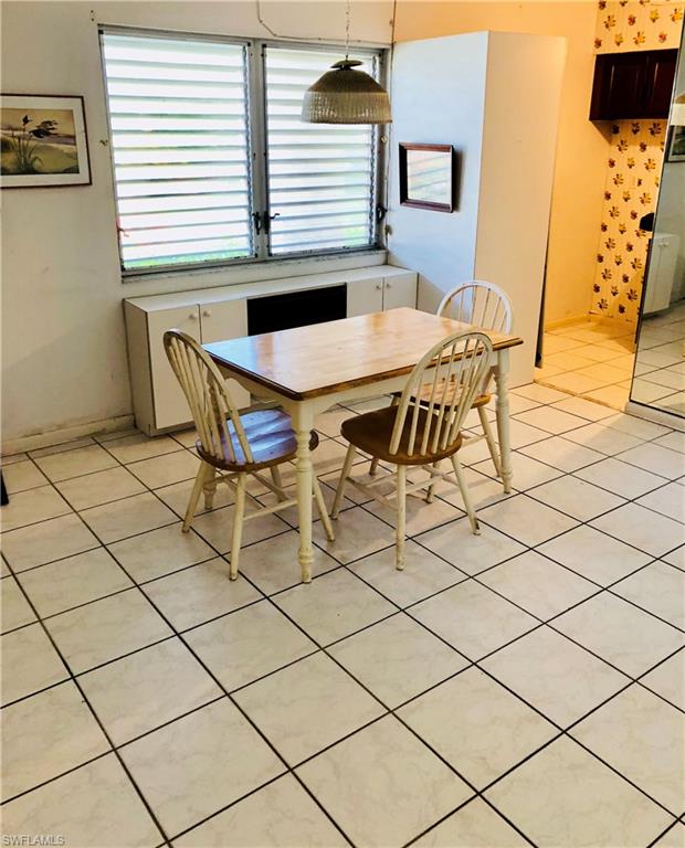 AQUARIUS APTS OF MARCO ISLAND - Residential