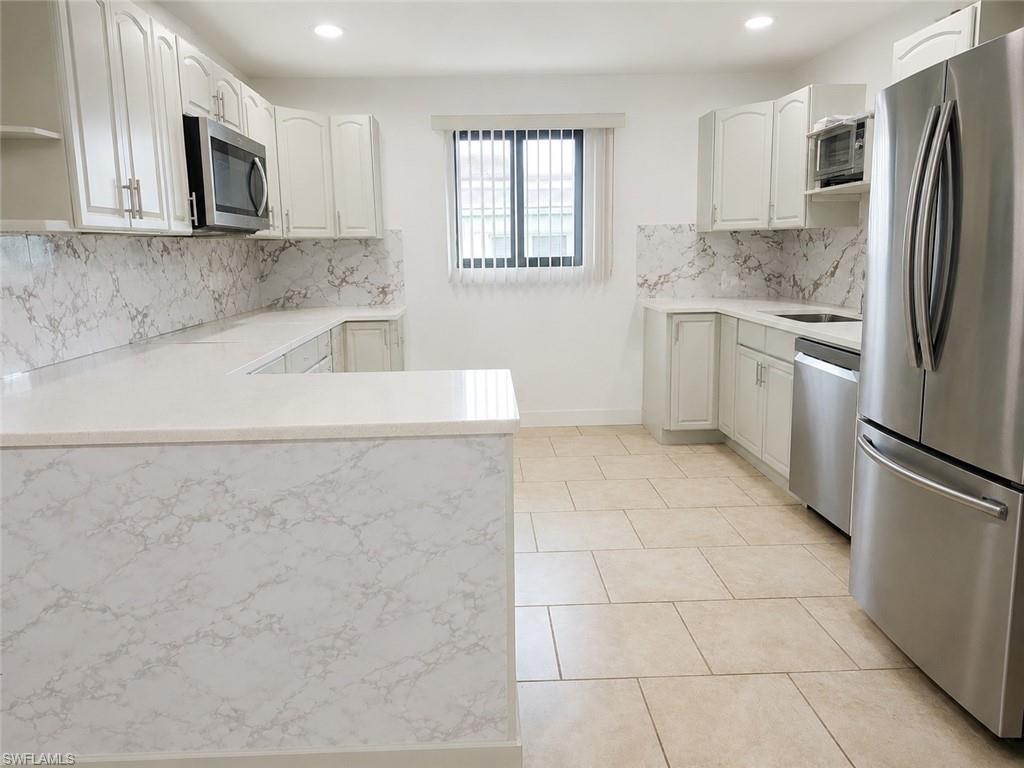 NAPLES SOUTH - Residential Lease