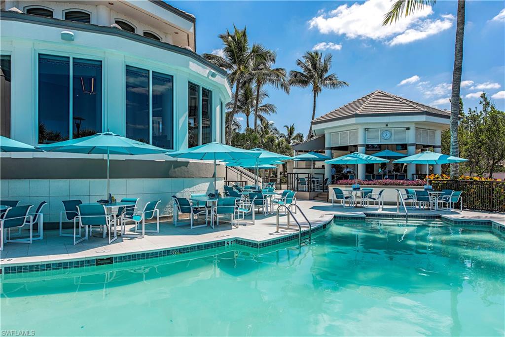 CARLYSLE AT BAY COLONY - Residential