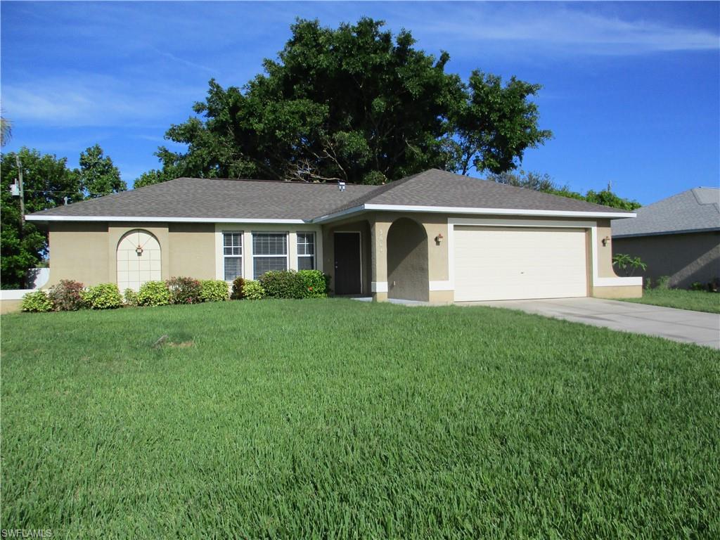CAPE CORAL - Residential