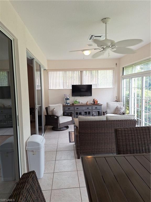 DEL VERA COUNTRY CLUB - Residential Lease