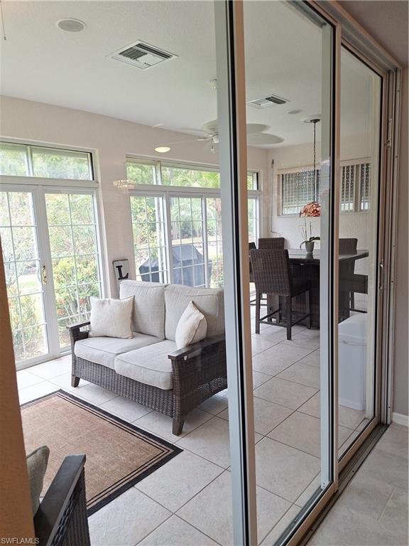 DEL VERA COUNTRY CLUB - Residential Lease