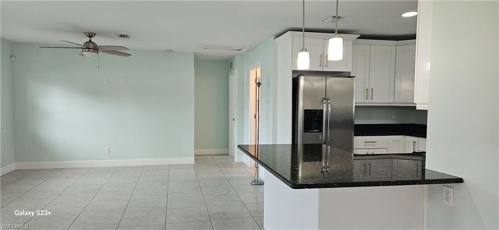COUNTRY CLUB HOMES - Residential Lease