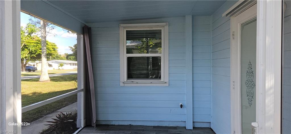COUNTRY CLUB HOMES - Residential Lease