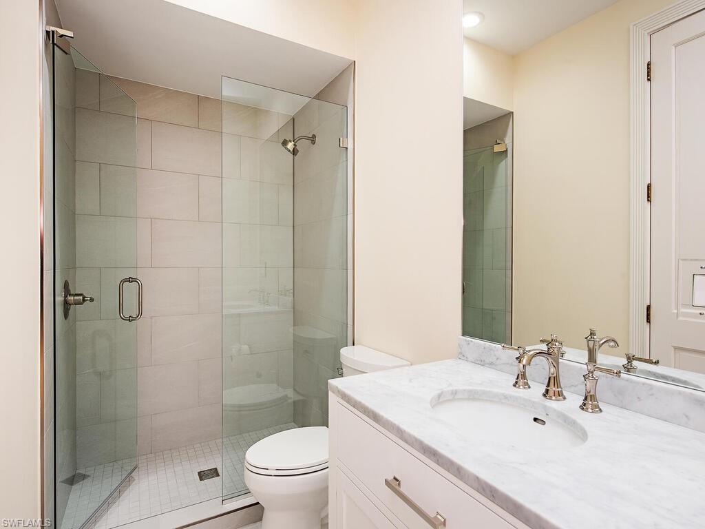 VIZCAYA AT BAY COLONY - Residential