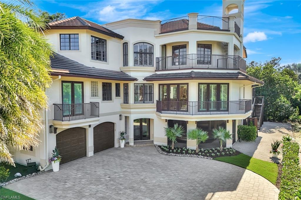 HIDEAWAY BEACH - Residential
